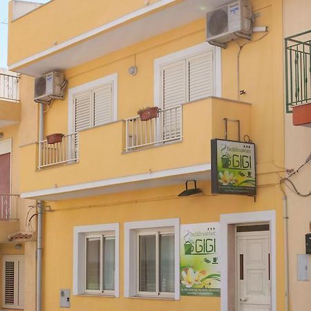 Bed And Breakfast Gigi Furci Siculo Eksteriør billede