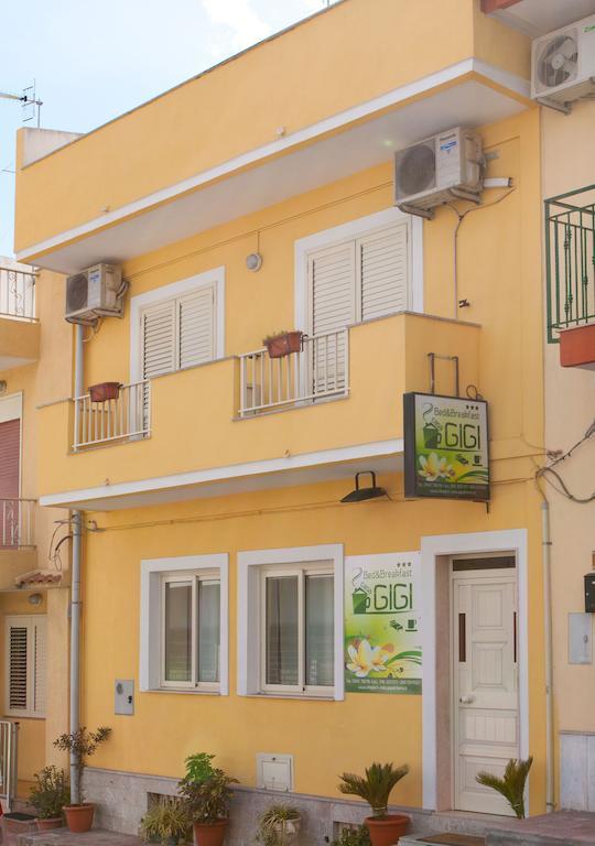 Bed And Breakfast Gigi Furci Siculo Eksteriør billede